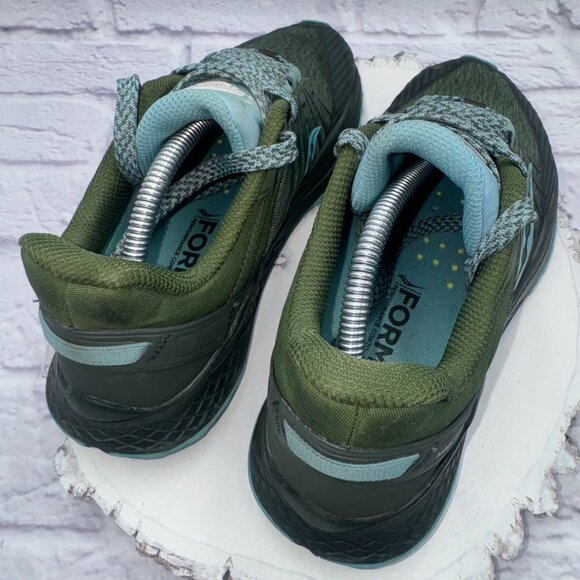 Saucony Women's Mad River Tr2 Trail Running Hiking Sneakers Shoes Size 7 Green - Picture 8 of 13